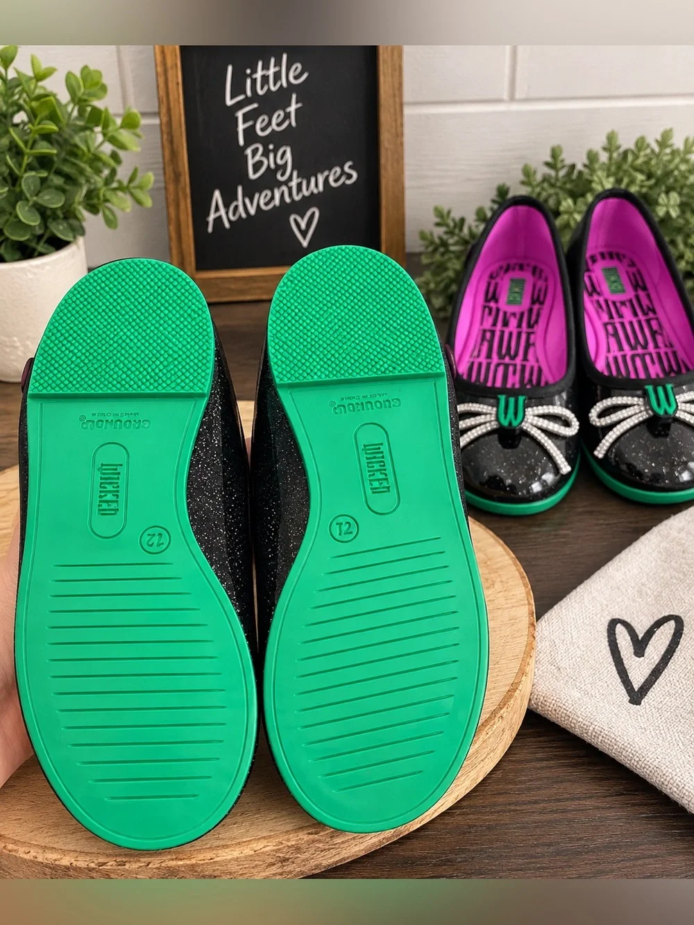 ✨ WICKED Girls’ Black Glitter Ballet Flats – Kids Size 12 ✨